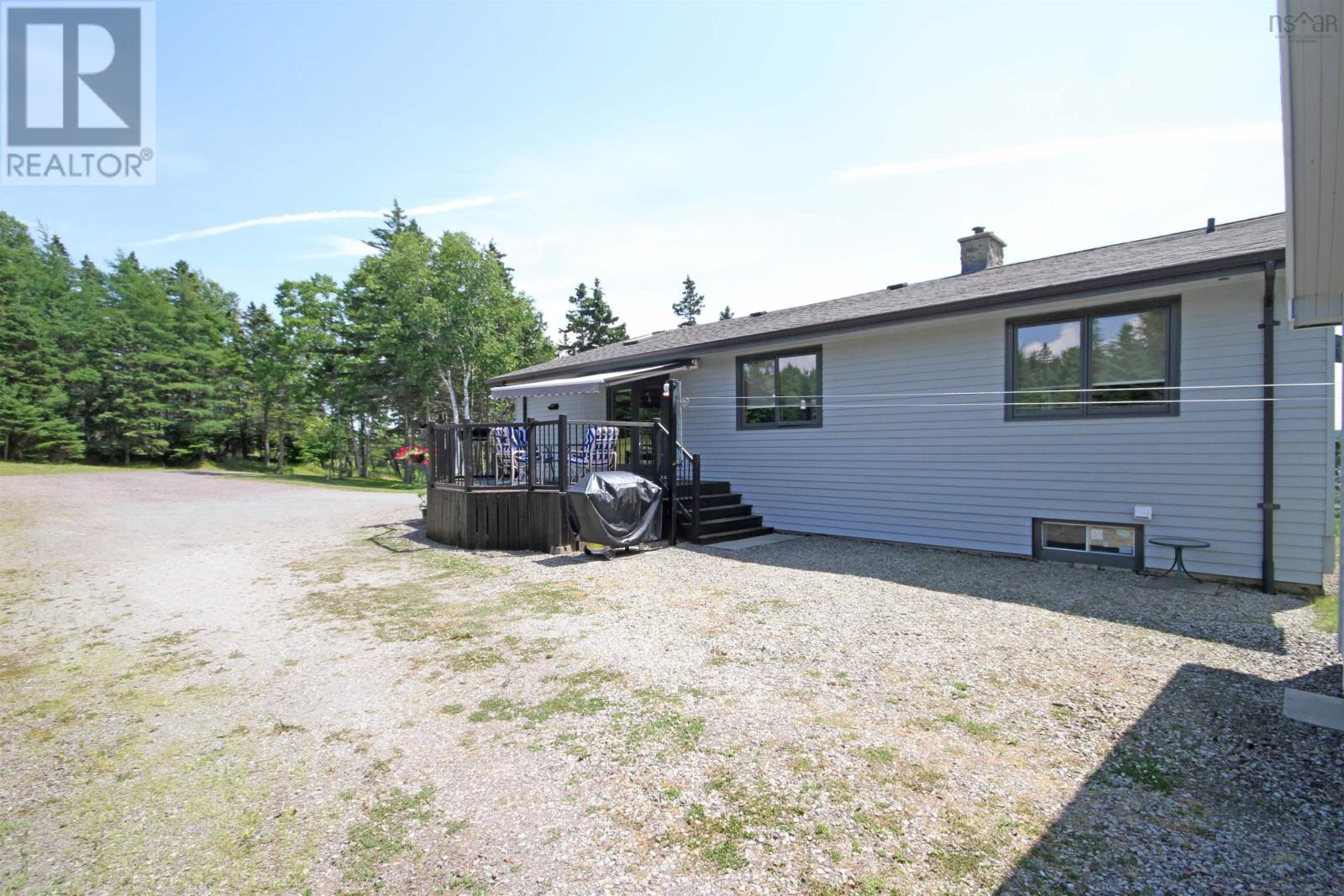 351 Lochside Road, D'escousse, Nova Scotia  B0E 1K0 - Photo 11 - 202517996