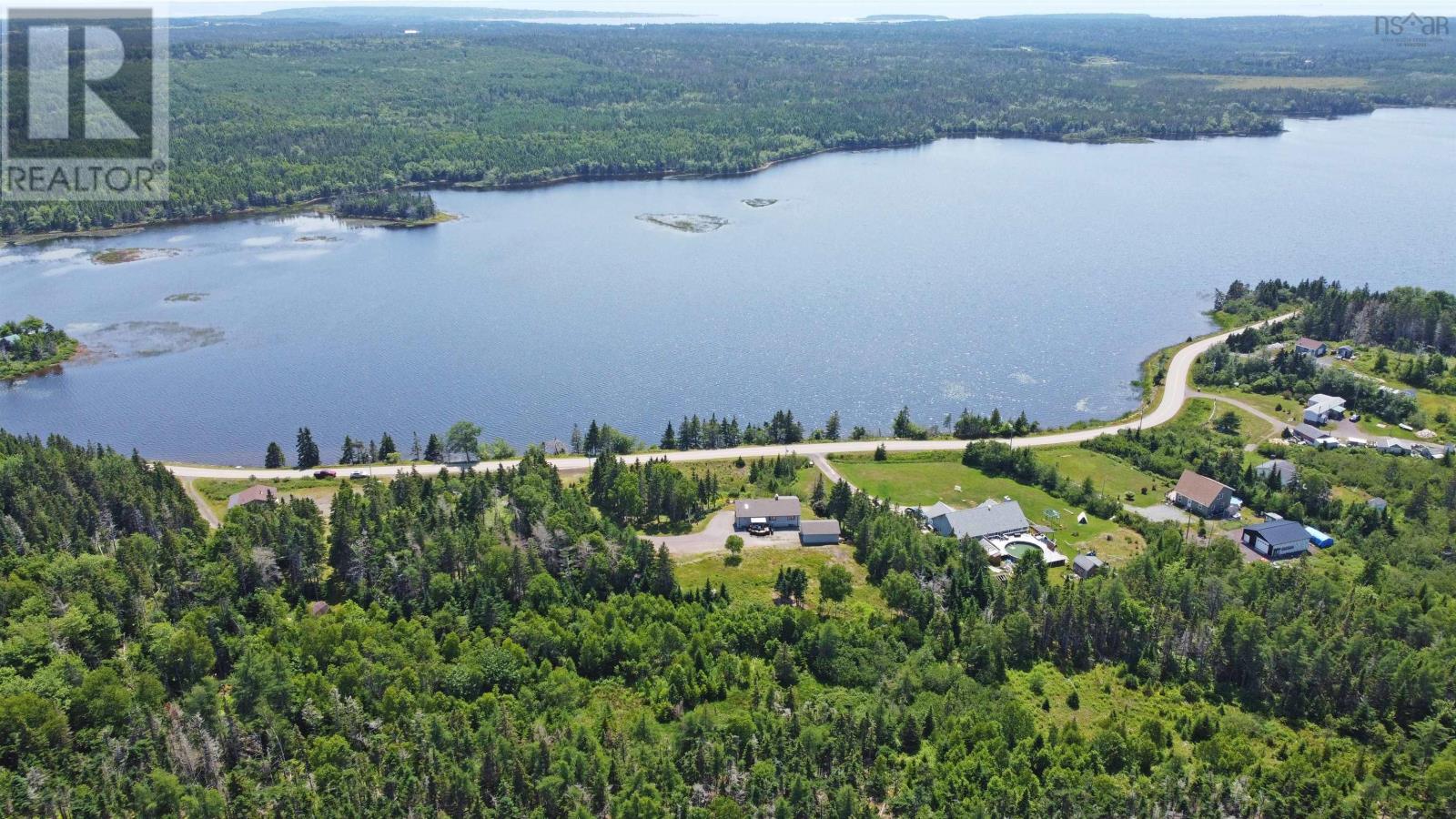 351 Lochside Road, D'escousse, Nova Scotia  B0E 1K0 - Photo 3 - 202517996