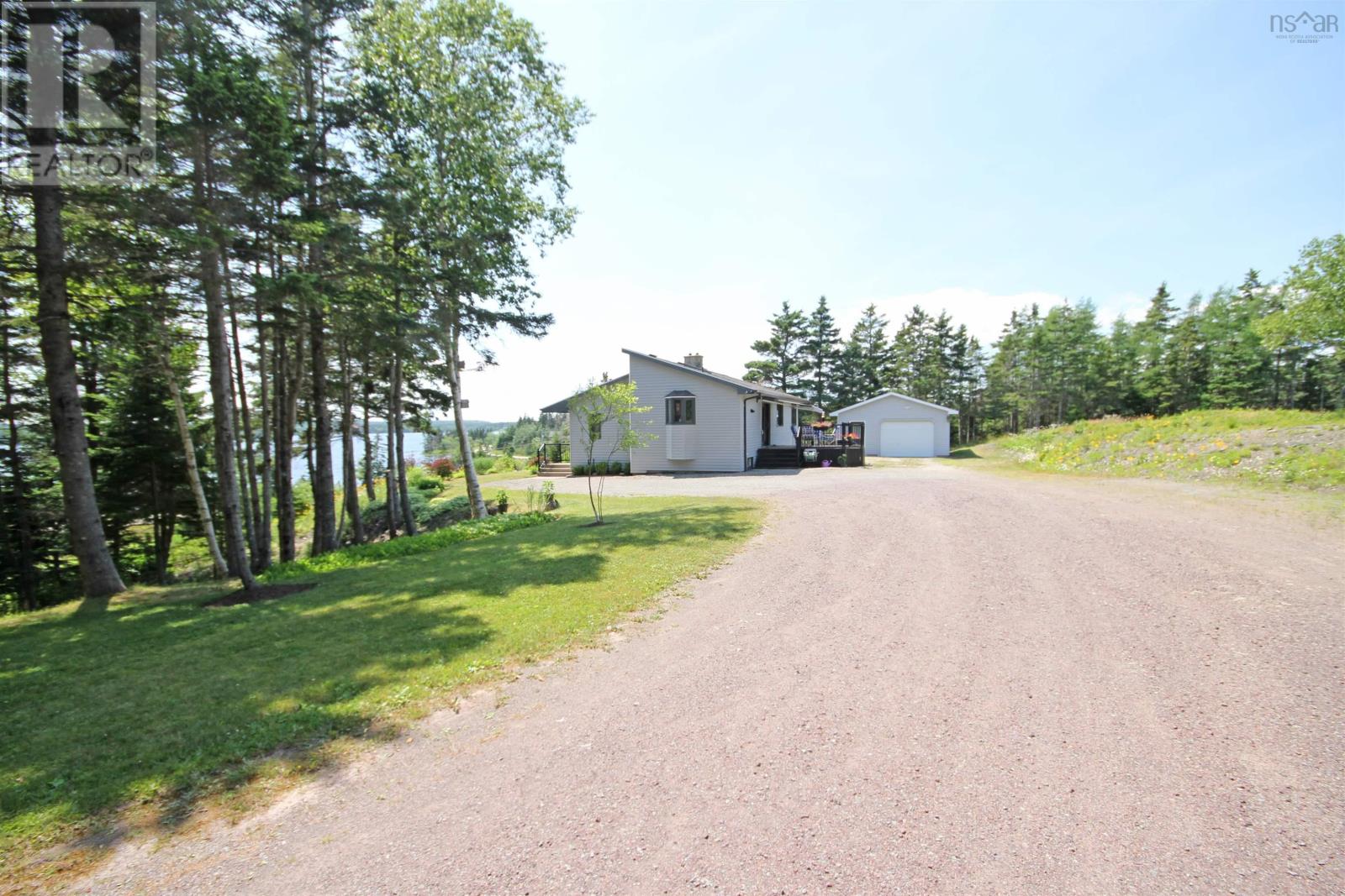 351 Lochside Road, D'escousse, Nova Scotia  B0E 1K0 - Photo 9 - 202517996
