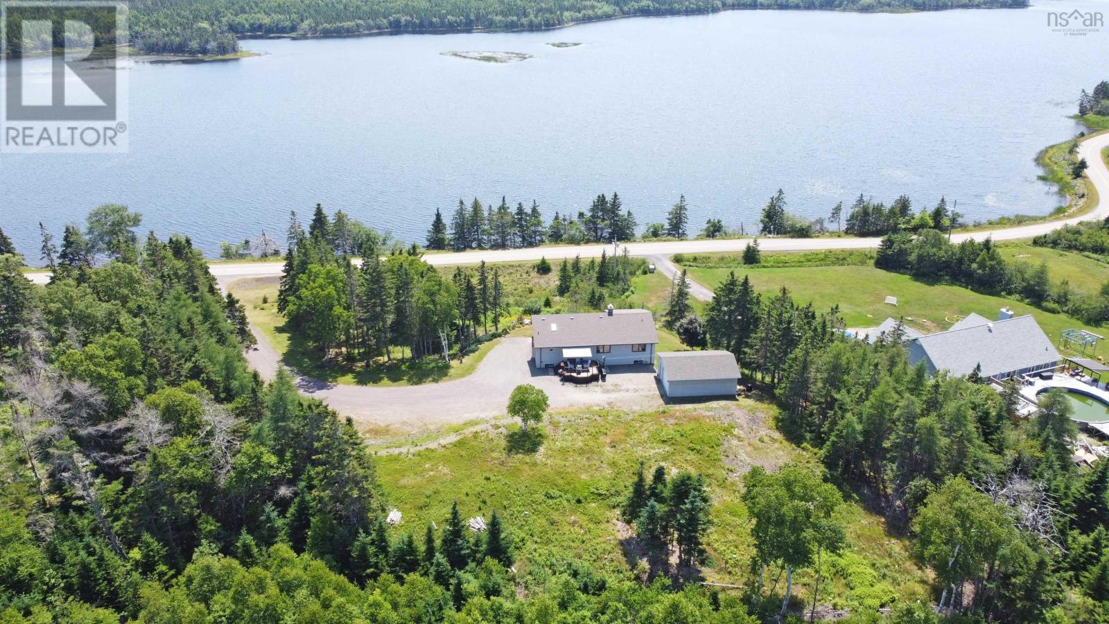 351 Lochside Road, D'escousse, Nova Scotia  B0E 1K0 - Photo 5 - 202517996