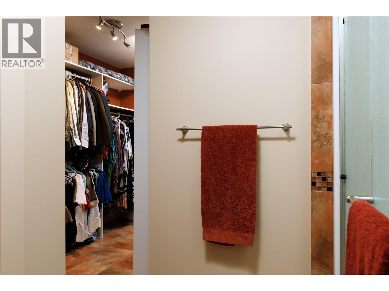 742 Crozier Avenue, Kelowna, British Columbia  V1W 5H4 - Photo 31 - 10378785