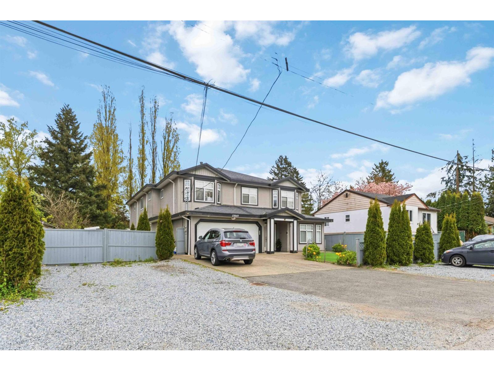 13869 Brentwood Crescent, Surrey, British Columbia  V3R 5M1 - Photo 2 - R3114787