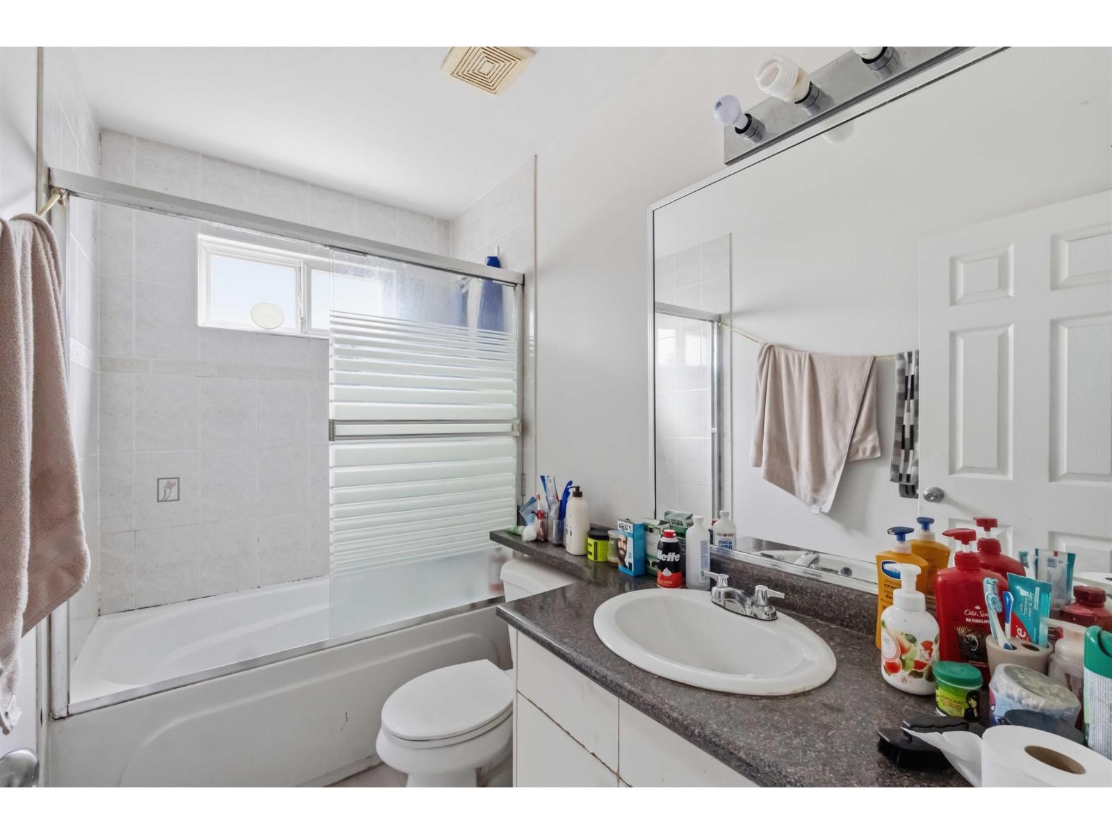 13869 Brentwood Crescent, Surrey, British Columbia  V3R 5M1 - Photo 12 - R3114787