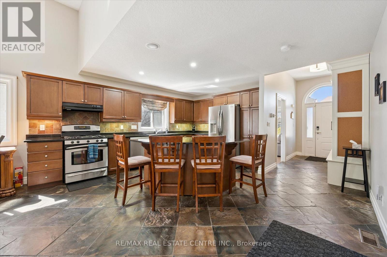 97 Wagler Avenue, Wilmot, Ontario  N3A 4K8 - Photo 4 - X13037674