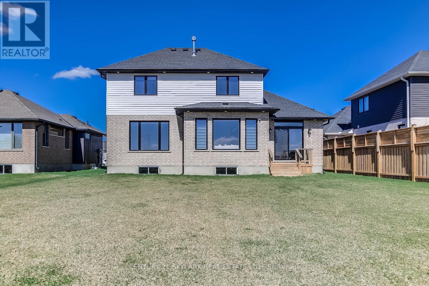 2033 Lockwood Crescent, Strathroy-Caradoc, Ontario  N0L 1W0 - Photo 29 - X13037780