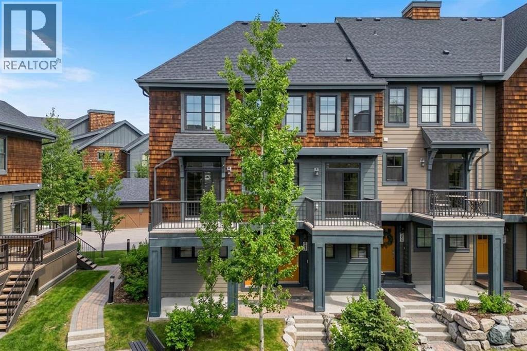 455 Ascot Circle SW, Calgary, Alberta