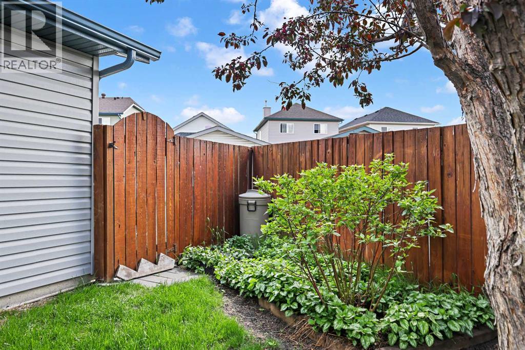 272 Saddlemead Road NE, Calgary, Alberta  T3J 4J4 - Photo 31 - A2298441