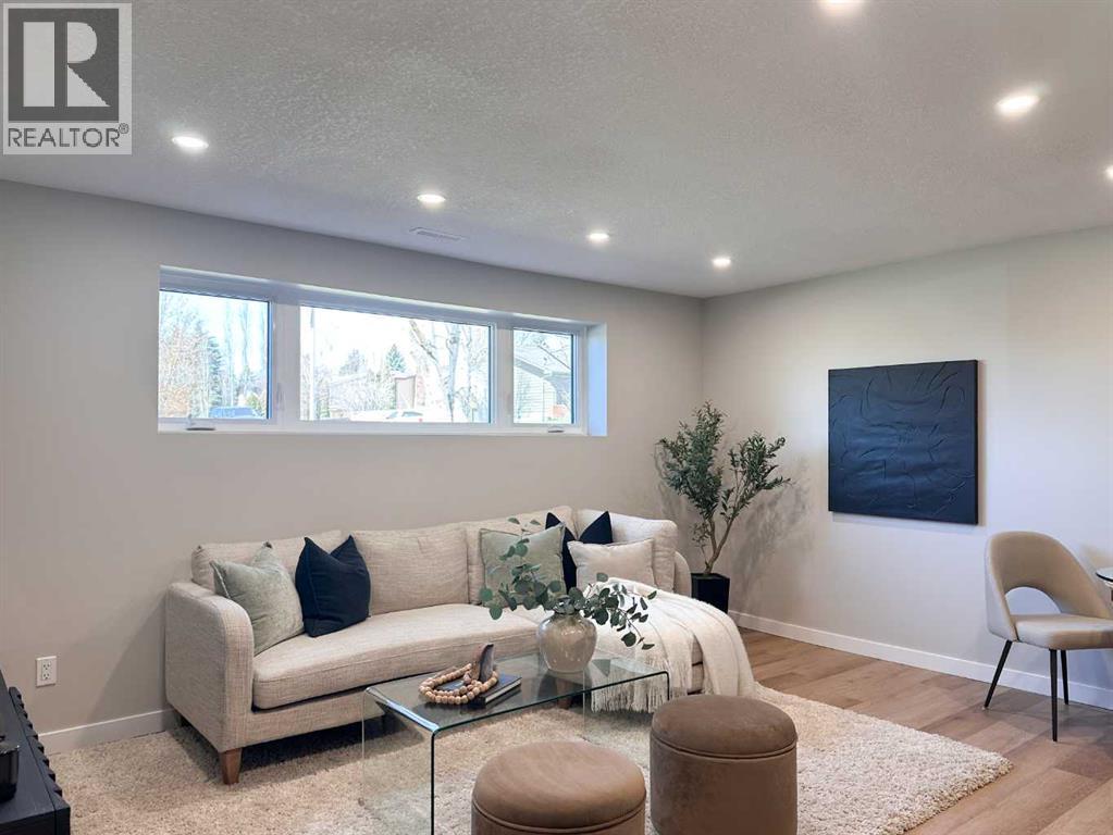 198 Silver Brook Road NW, Calgary, Alberta  T3B 3J1 - Photo 20 - A2304001