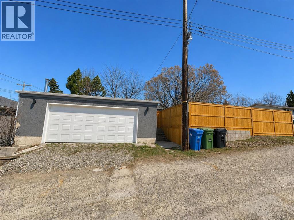 198 Silver Brook Road NW, Calgary, Alberta  T3B 3J1 - Photo 30 - A2304001