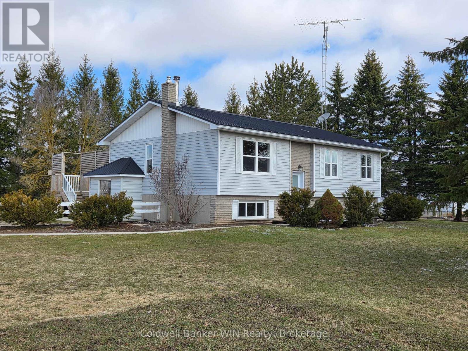 7324 5 SIDE ROAD E, Wellington North, Ontario