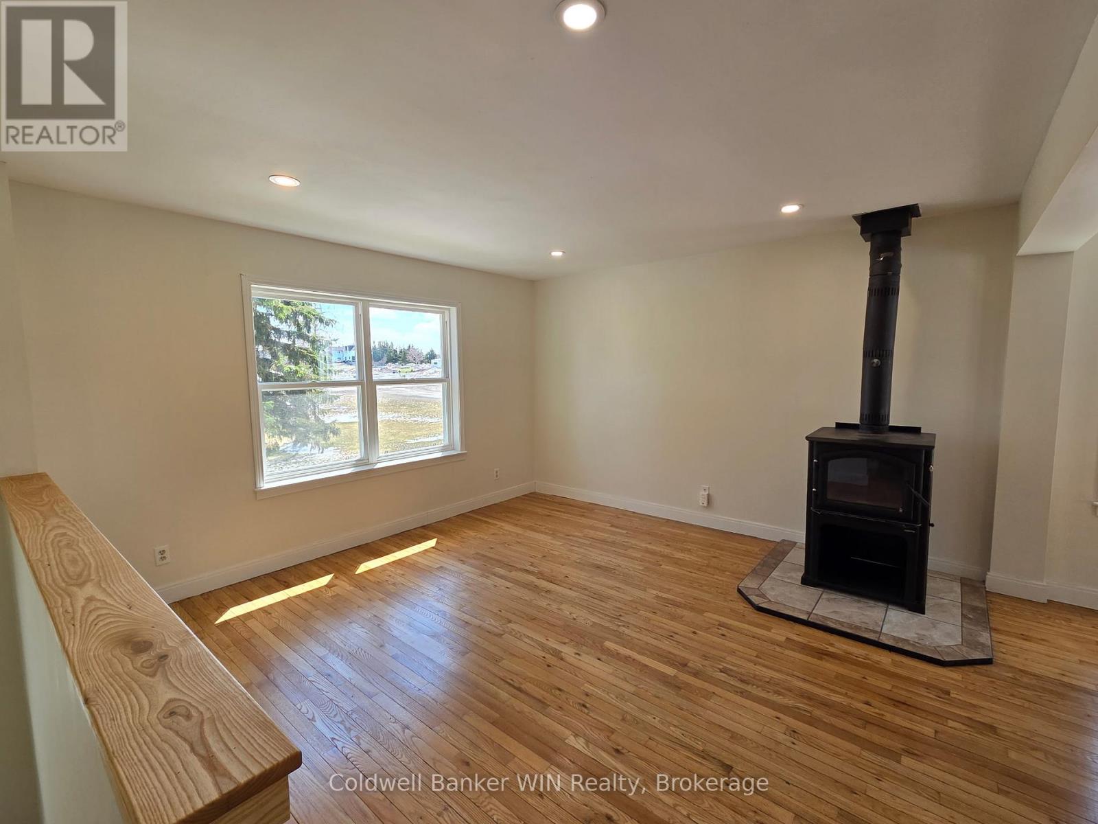 7324 5 Side Road E, Wellington North, Ontario  N0G 2L0 - Photo 6 - X12975204