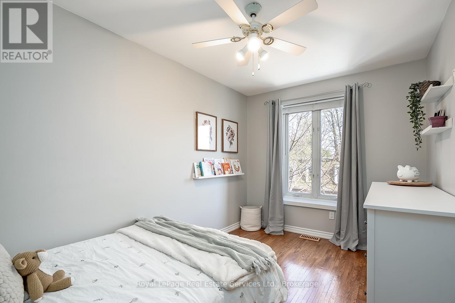 1573 Westminster Place, Burlington, Ontario  L7P 2B4 - Photo 19 - W13037834