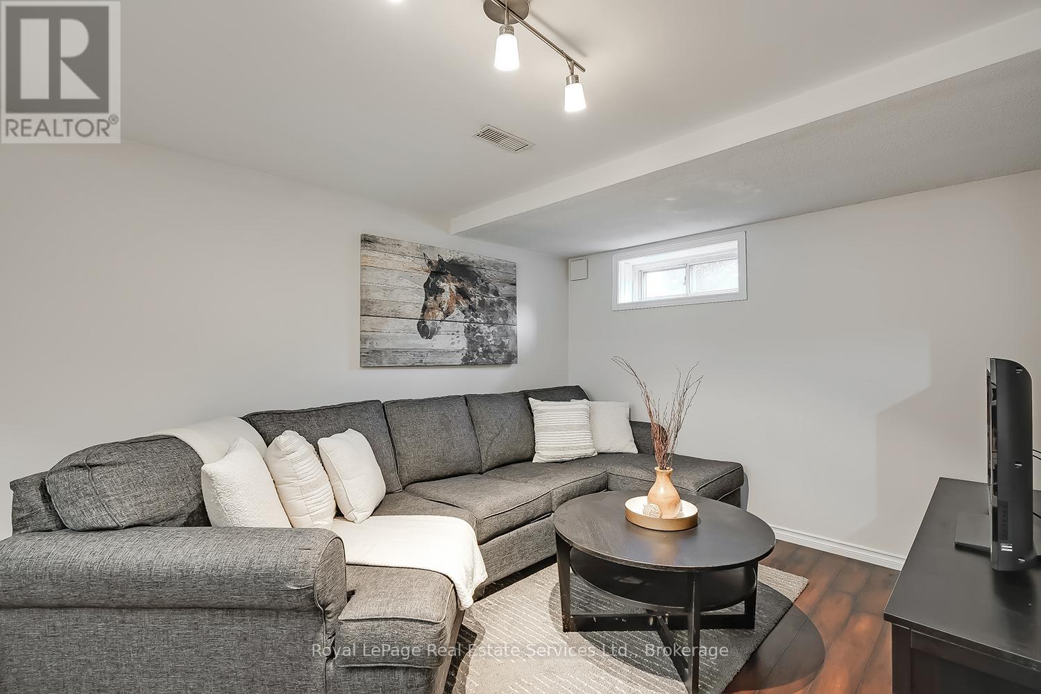 1573 Westminster Place, Burlington, Ontario  L7P 2B4 - Photo 25 - W13037834