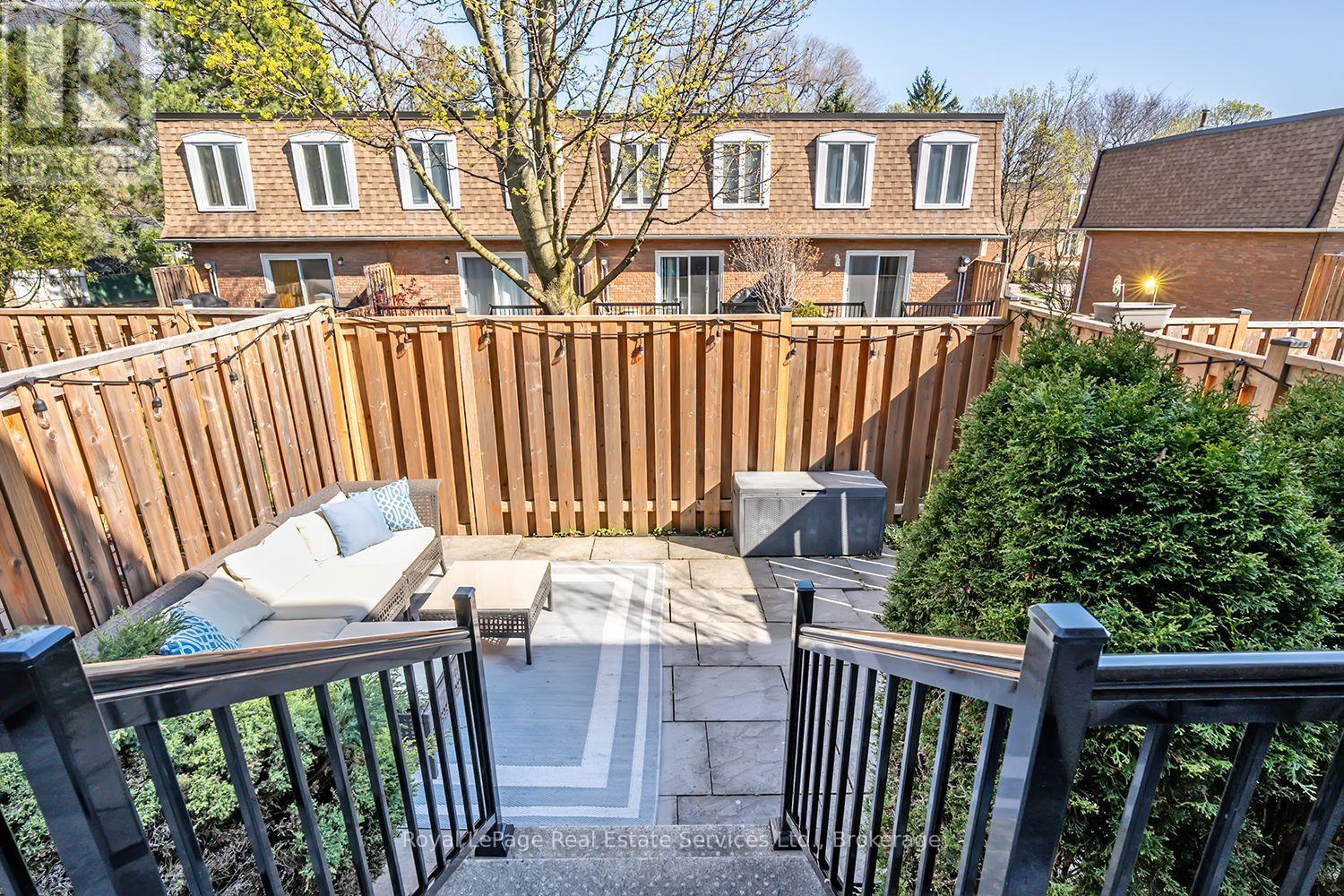 1573 Westminster Place, Burlington, Ontario  L7P 2B4 - Photo 26 - W13037834