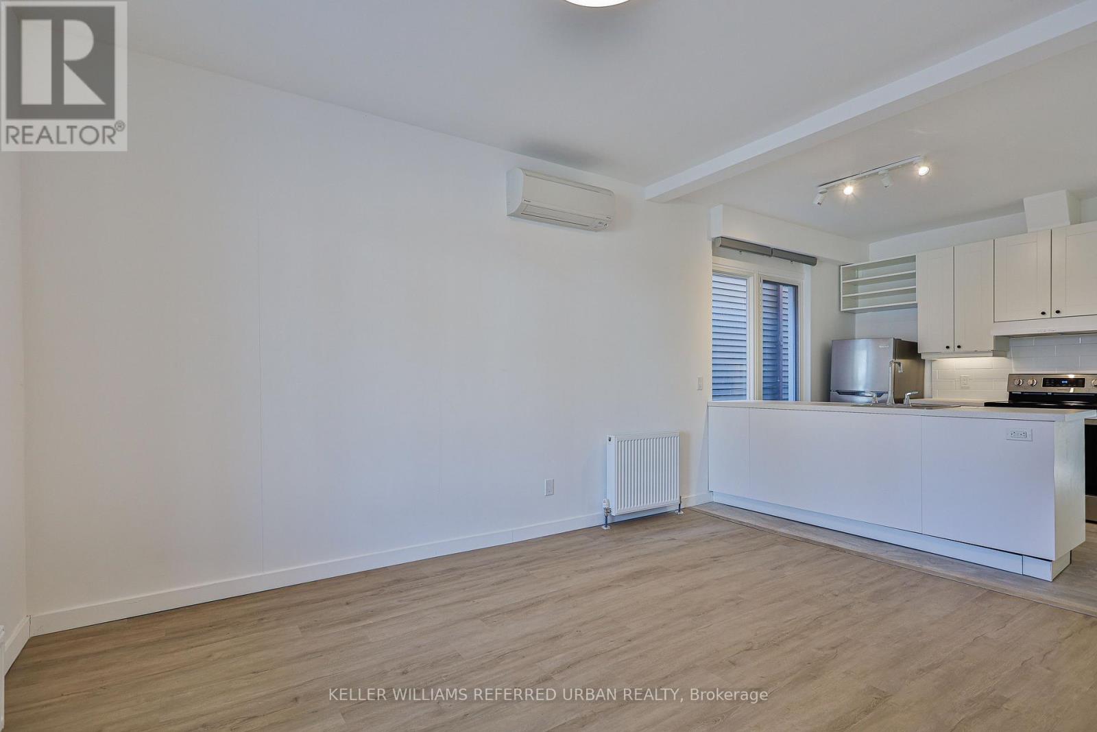 Main - 786 Gladstone Avenue, Toronto, Ontario  M6H 3J6 - Photo 10 - W12930574