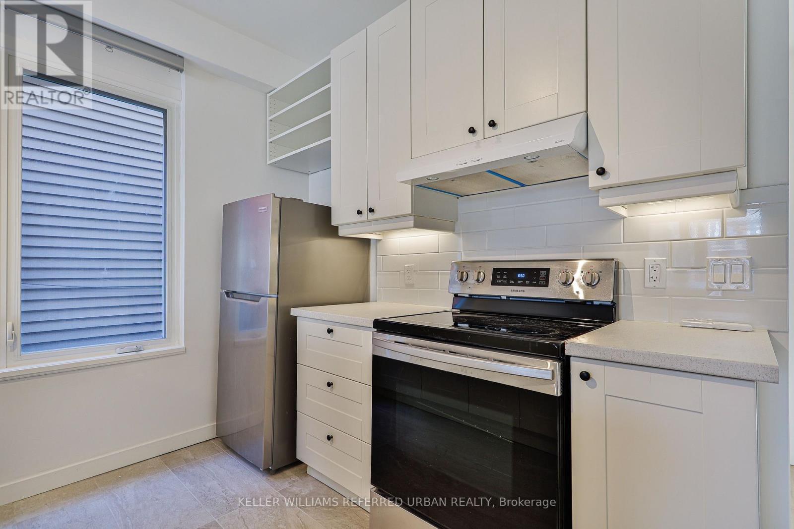 Main - 786 Gladstone Avenue, Toronto, Ontario  M6H 3J6 - Photo 14 - W12930574