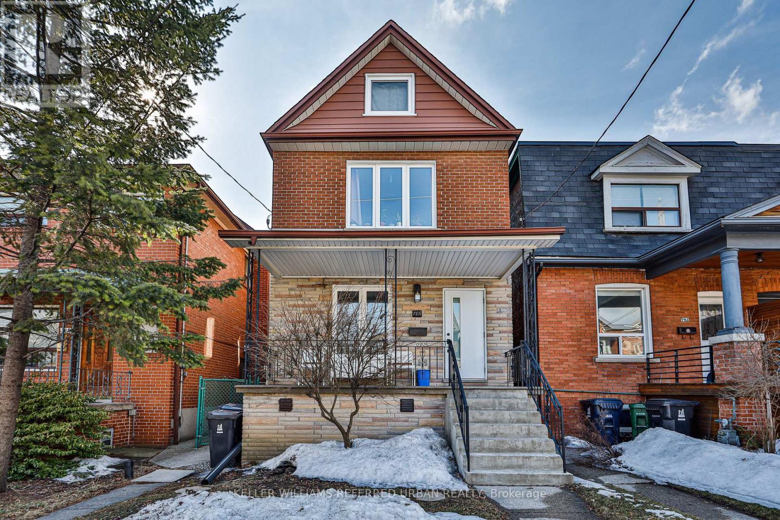 Main - 786 Gladstone Avenue, Toronto, Ontario  M6H 3J6 - Photo 2 - W12930574