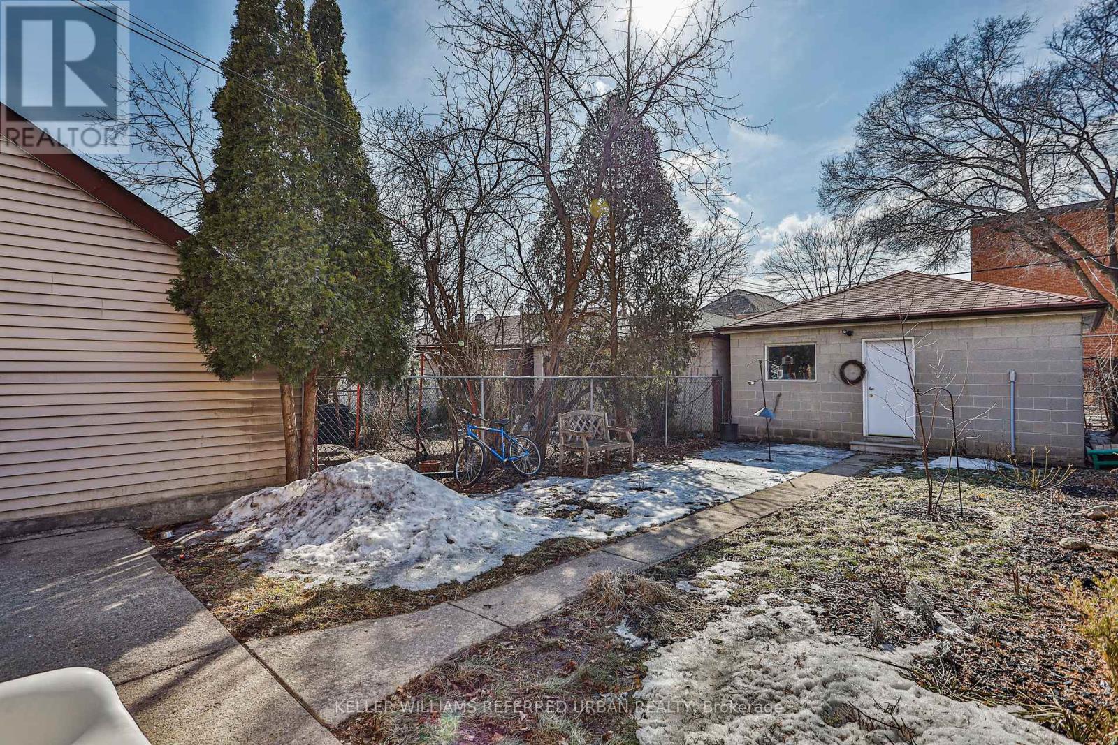 Main - 786 Gladstone Avenue, Toronto, Ontario  M6H 3J6 - Photo 26 - W12930574