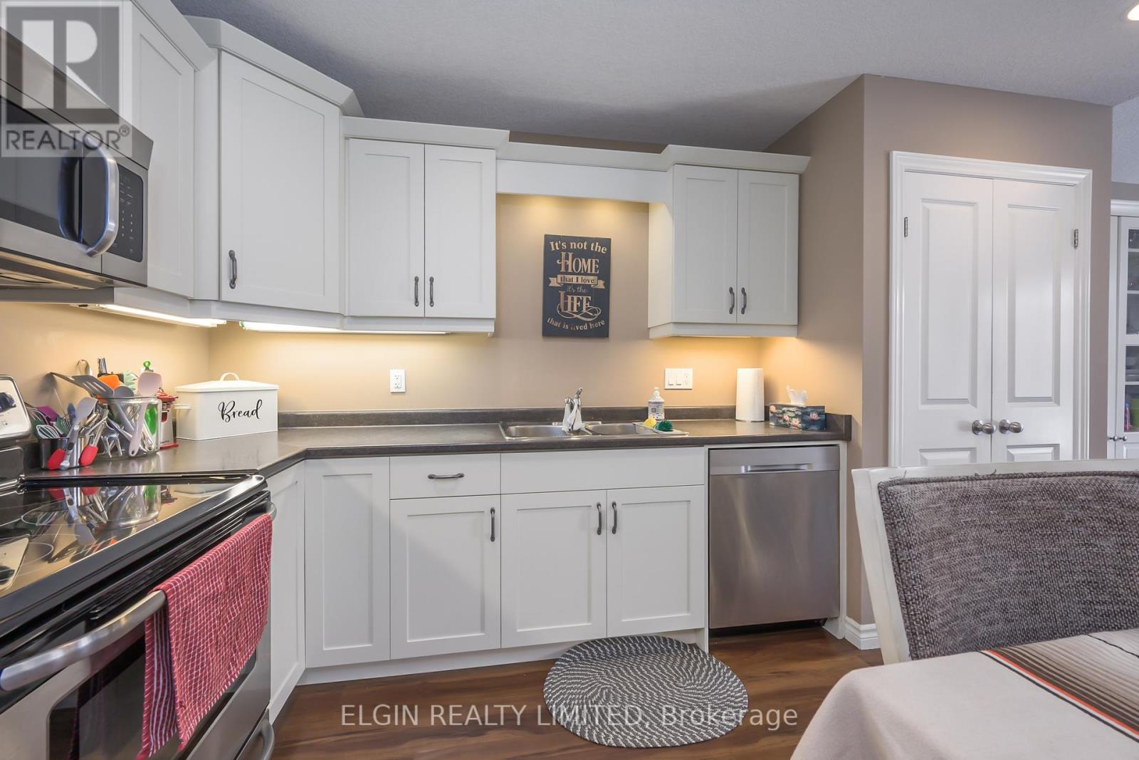 18 Cardinal Court, St. Thomas, Ontario  N5P 0C5 - Photo 7 - X12821854