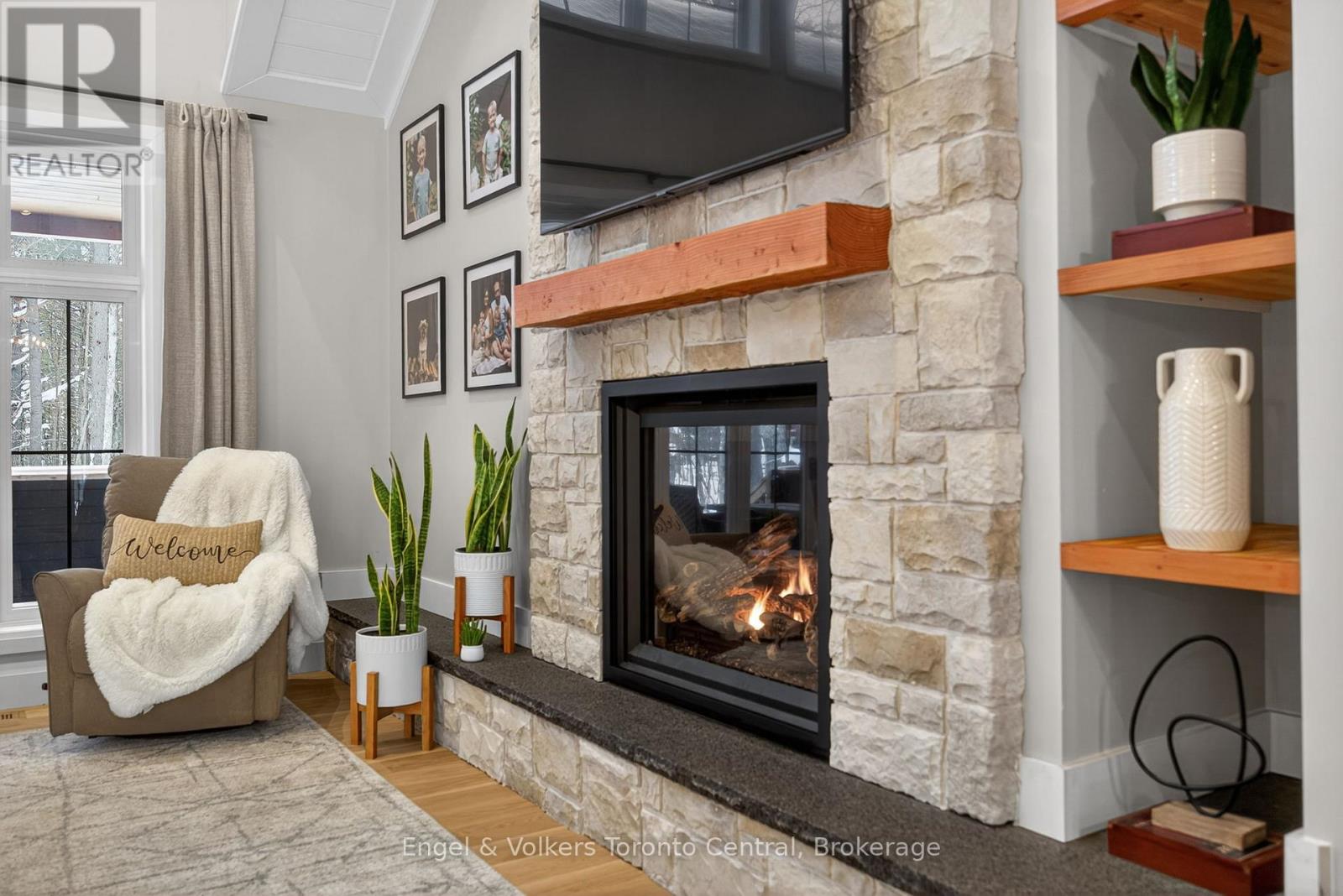 1107 Xavier Street, Gravenhurst, Ontario  P0E 1G0 - Photo 13 - X13037886