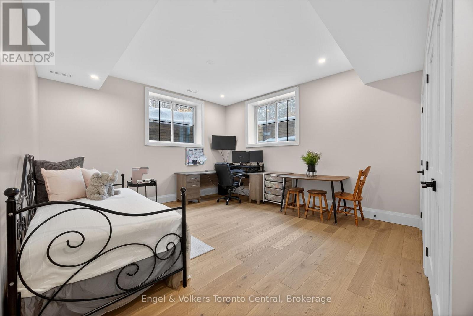 1107 Xavier Street, Gravenhurst, Ontario  P0E 1G0 - Photo 34 - X13037886