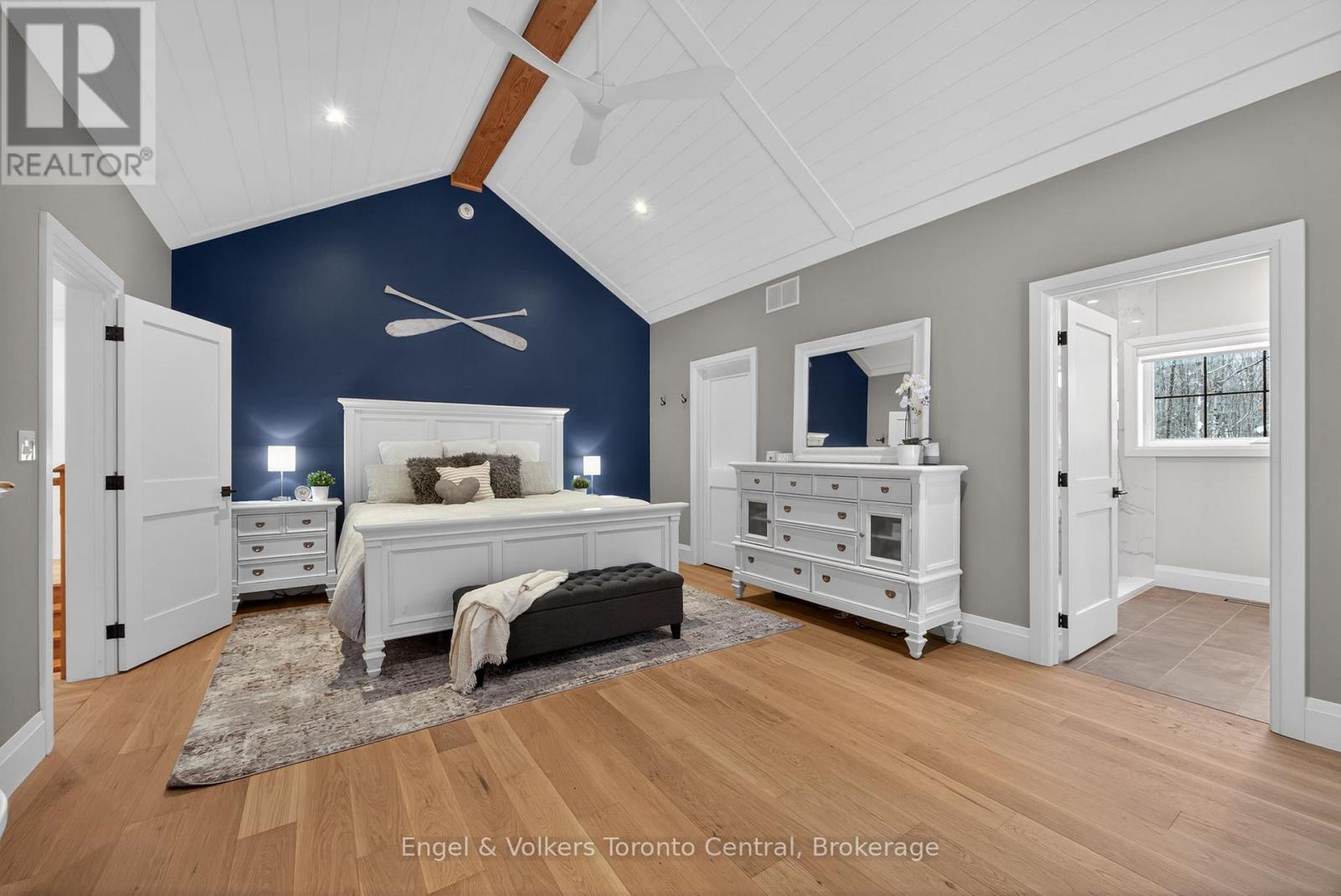 1107 Xavier Street, Gravenhurst, Ontario  P0E 1G0 - Photo 4 - X13037886