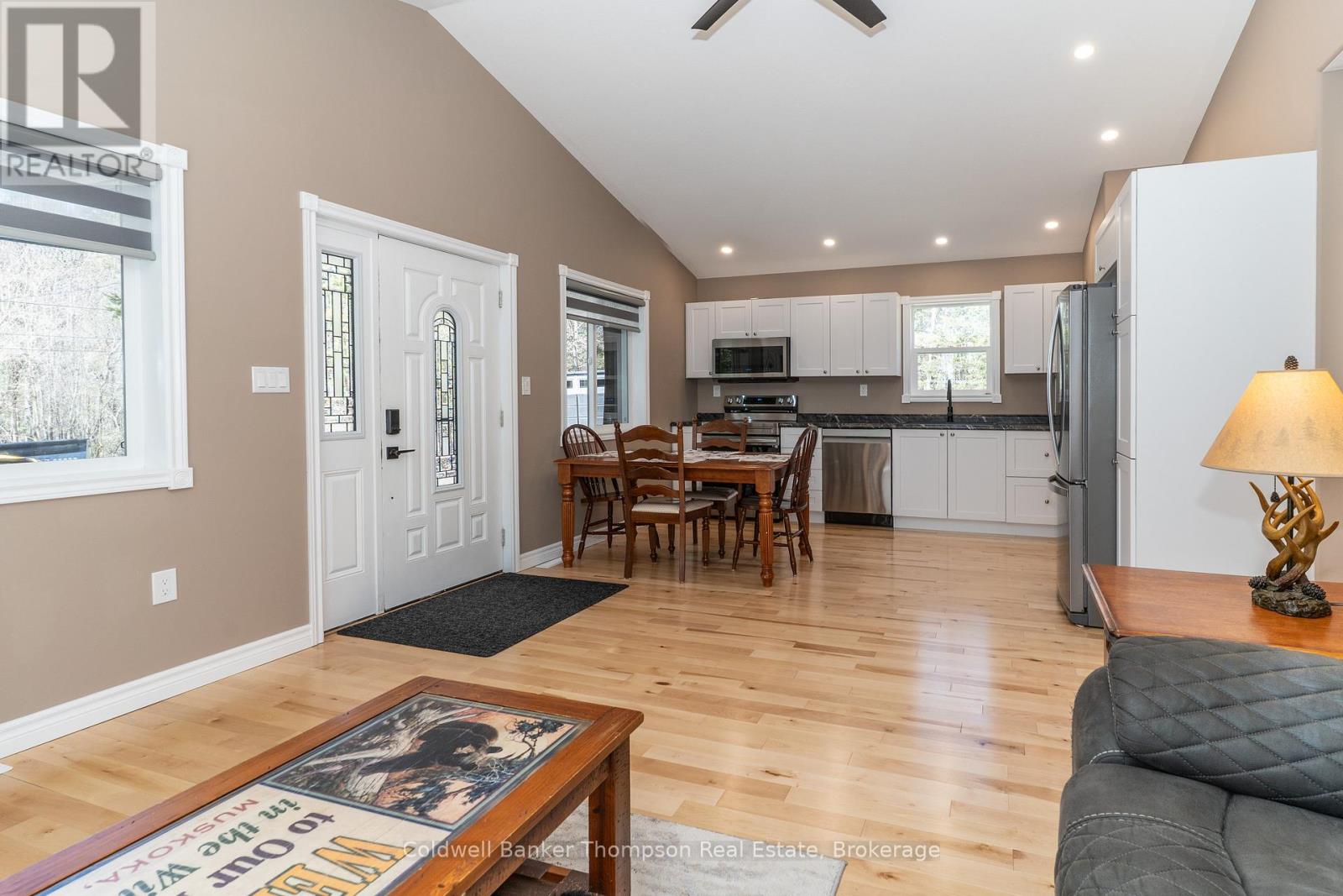 234 Main Street N, Burk's Falls, Ontario  P0A 1C0 - Photo 2 - X13037980