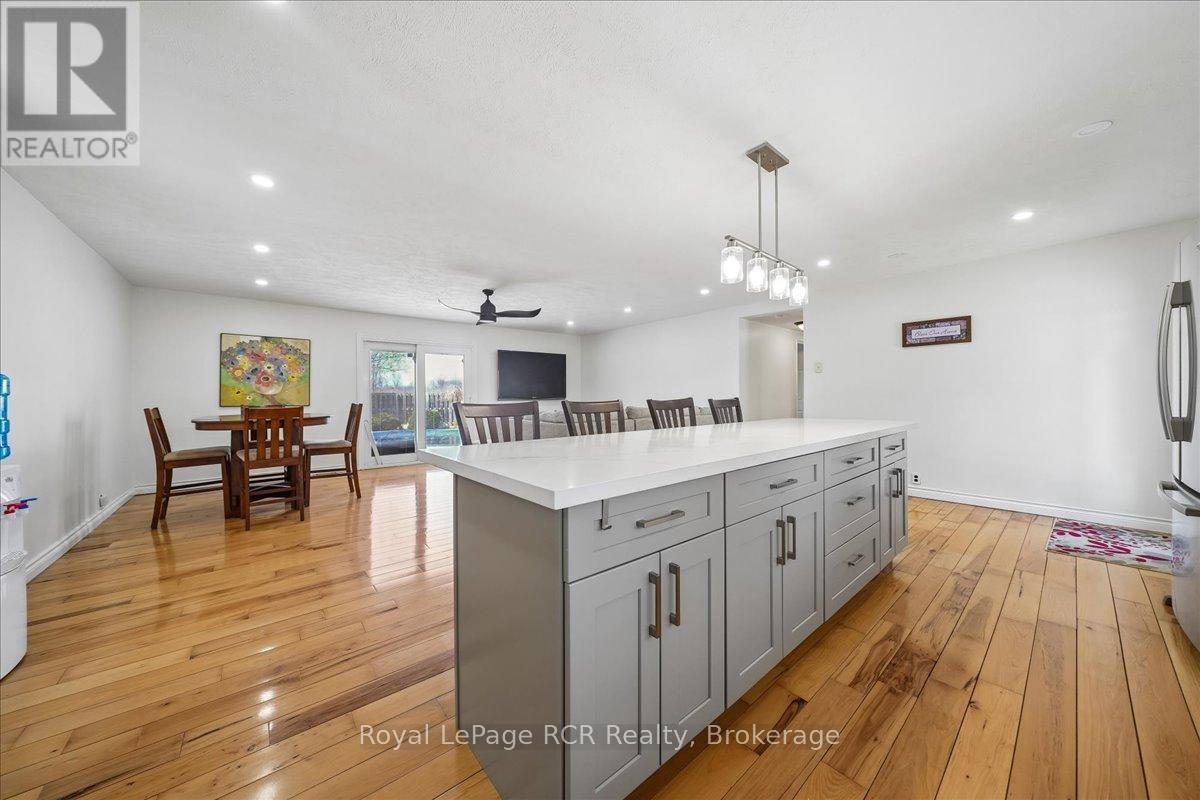 717906 6 Highway, Georgian Bluffs, Ontario  N4K 5N7 - Photo 11 - X13037982