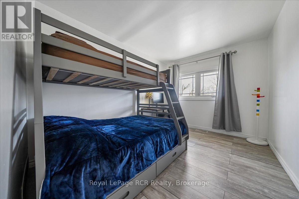 717906 6 Highway, Georgian Bluffs, Ontario  N4K 5N7 - Photo 21 - X13037982