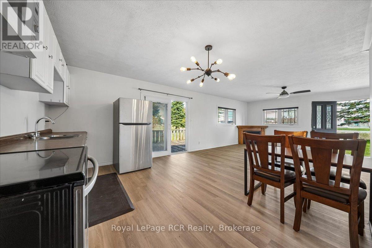 717906 6 Highway, Georgian Bluffs, Ontario  N4K 5N7 - Photo 34 - X13037982