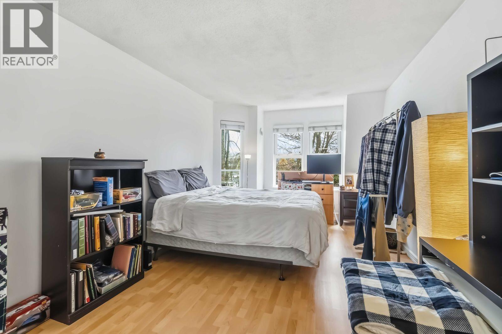 301 99 Begin Street, Coquitlam, British Columbia  V3K 6R5 - Photo 11 - R3115113