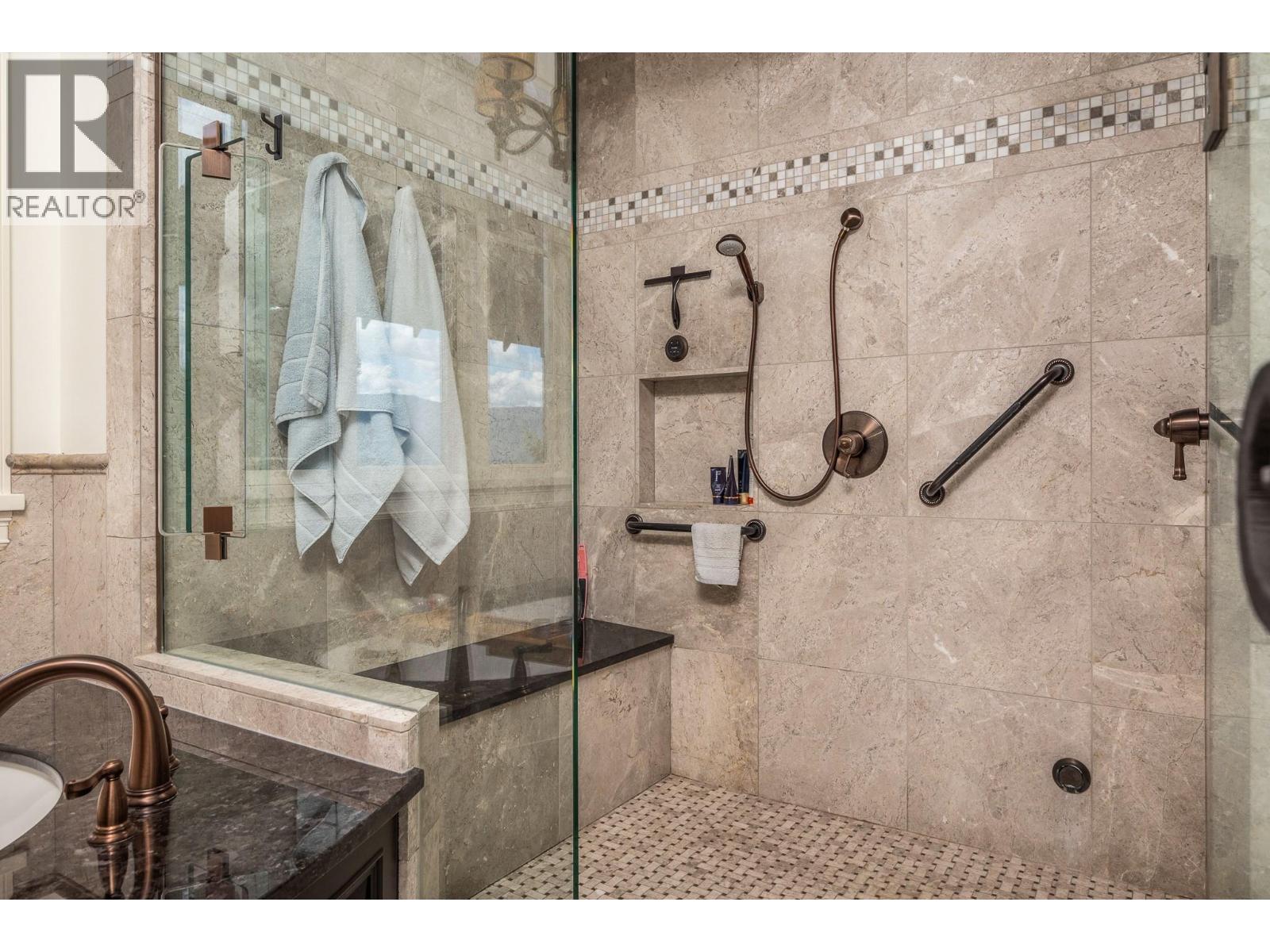 602 Falcon Point Way, Vernon, British Columbia  V1H 2H7 - Photo 30 - 10377407