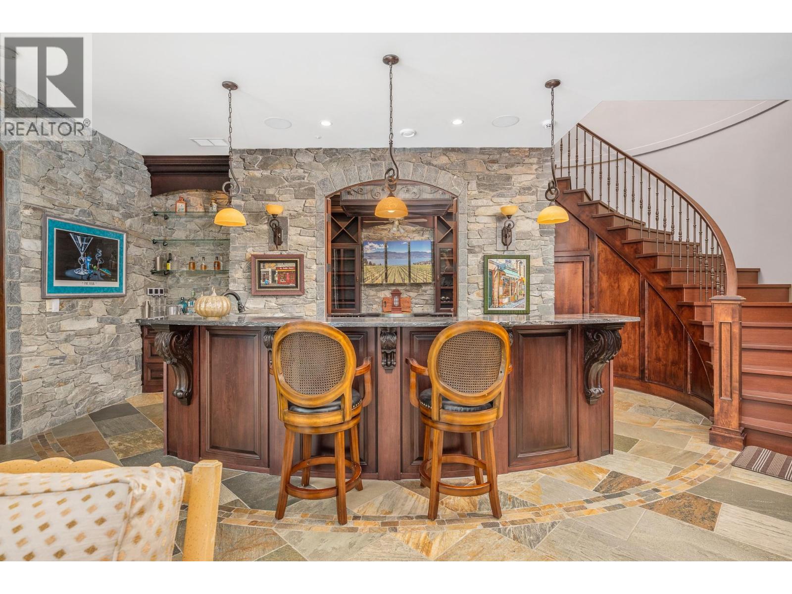 602 Falcon Point Way, Vernon, British Columbia  V1H 2H7 - Photo 54 - 10377407