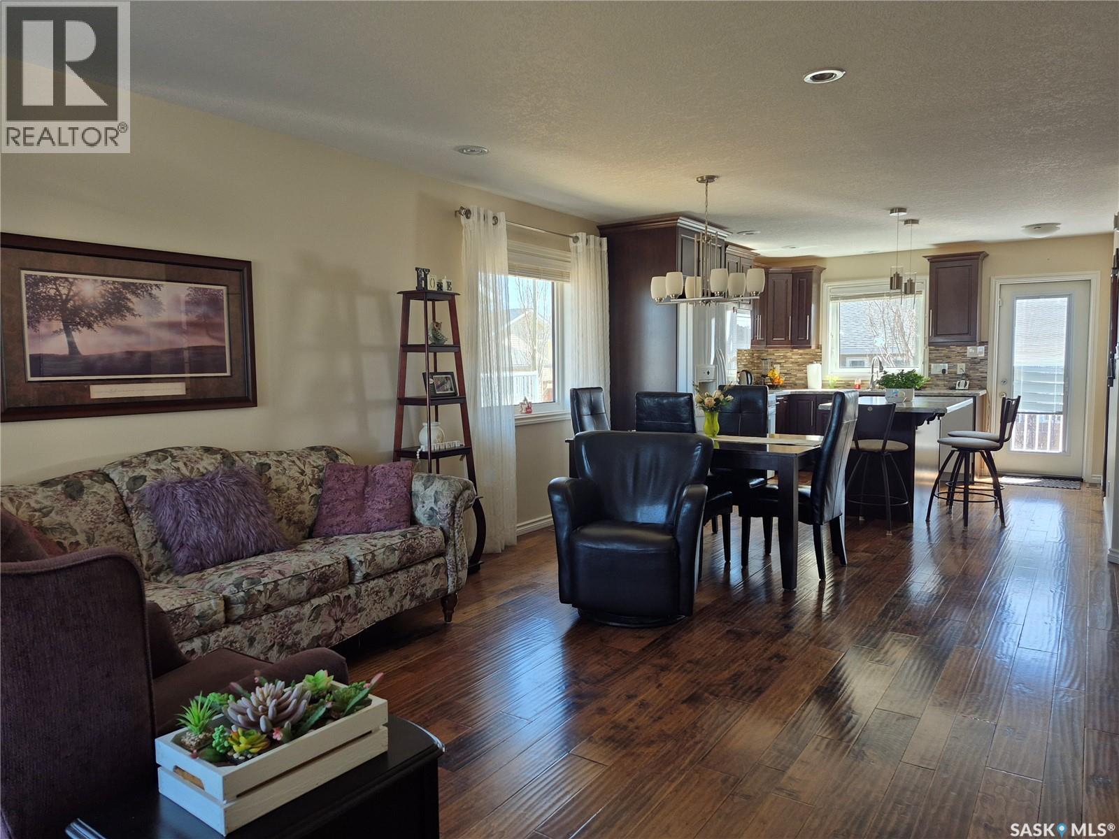 816 Battleford Trail, Swift Current, Saskatchewan  S9H 5R1 - Photo 6 - SK033499