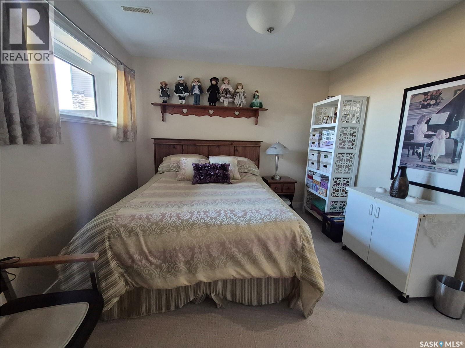 816 Battleford Trail, Swift Current, Saskatchewan  S9H 5R1 - Photo 21 - SK033499