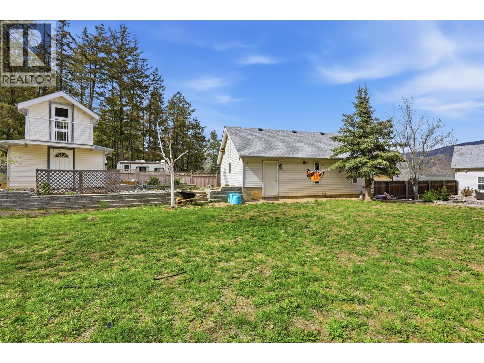 4948 Woodland Court, Kamloops, British Columbia  V2C 6V5 - Photo 31 - 10384490