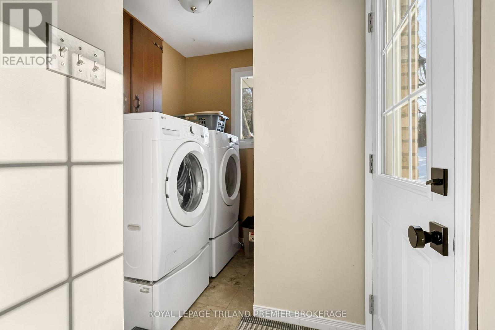 31 Foxcroft Crescent, London South, Ontario  N6K 3A3 - Photo 26 - X13037912