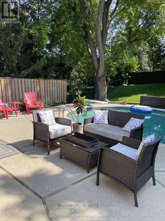 31 Foxcroft Crescent, London South, Ontario  N6K 3A3 - Photo 39 - X13037912