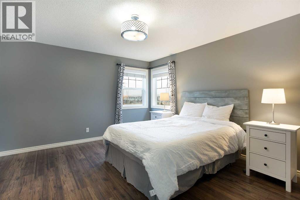 2832 Coopers Manor SW, Airdrie, Alberta  T4B 3J7 - Photo 18 - A2291220