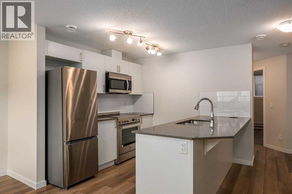 305 Cranbrook Square SE, Calgary, Alberta  T3M 3K8 - Photo 9 - A2300900