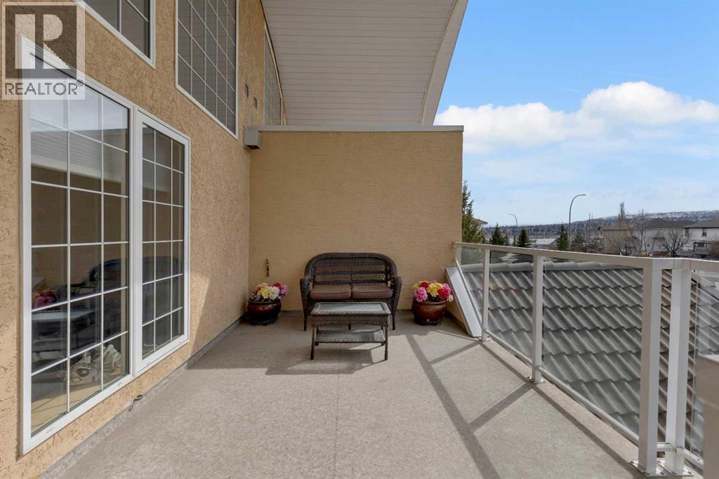 303, 728 Country Hills Road NW, Calgary, Alberta  T3K 5K8 - Photo 17 - A2301147