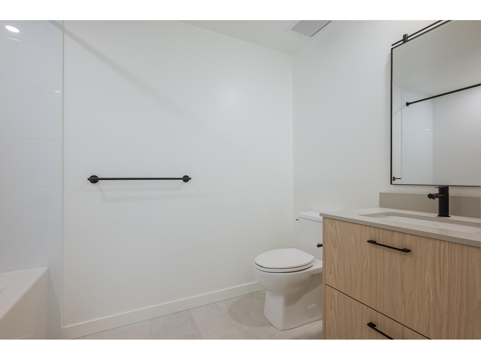 204 27215 Aldergrove Town Centre Drive, Langley, British Columbia  V4W 0E3 - Photo 23 - R3115278