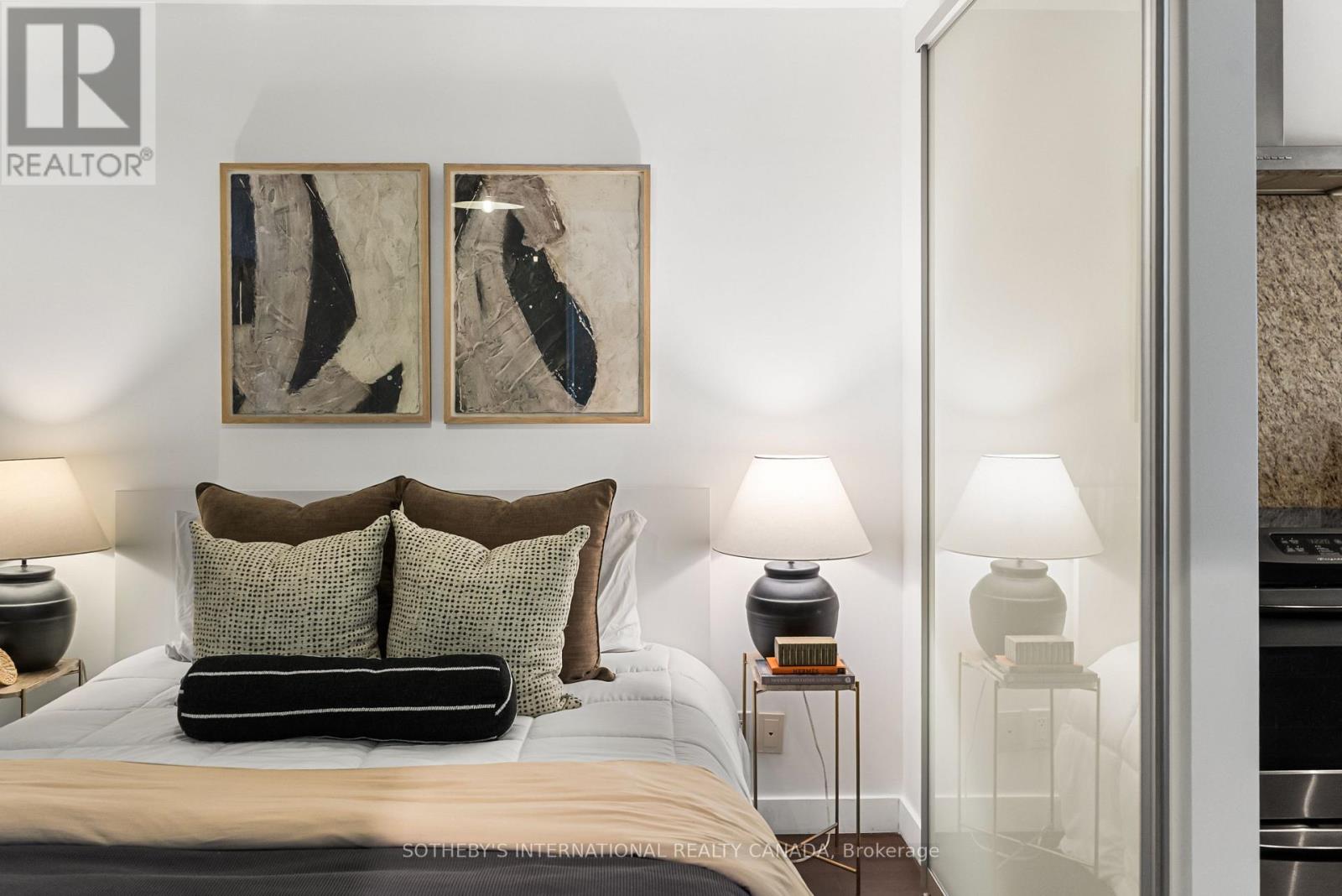 302 - 75 Portland Street, Toronto, Ontario  M5V 2M9 - Photo 18 - C13036430