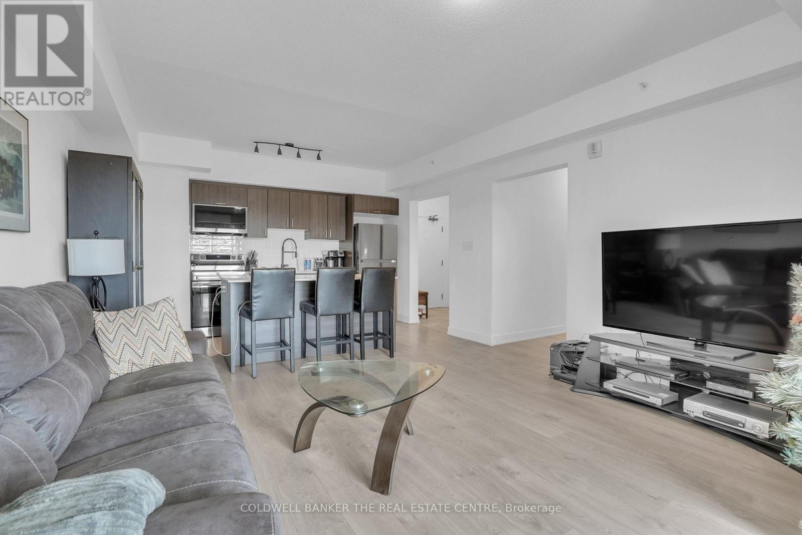 512 - 5 Chef Lane, Barrie, Ontario  L9J 0J8 - Photo 6 - S12876356