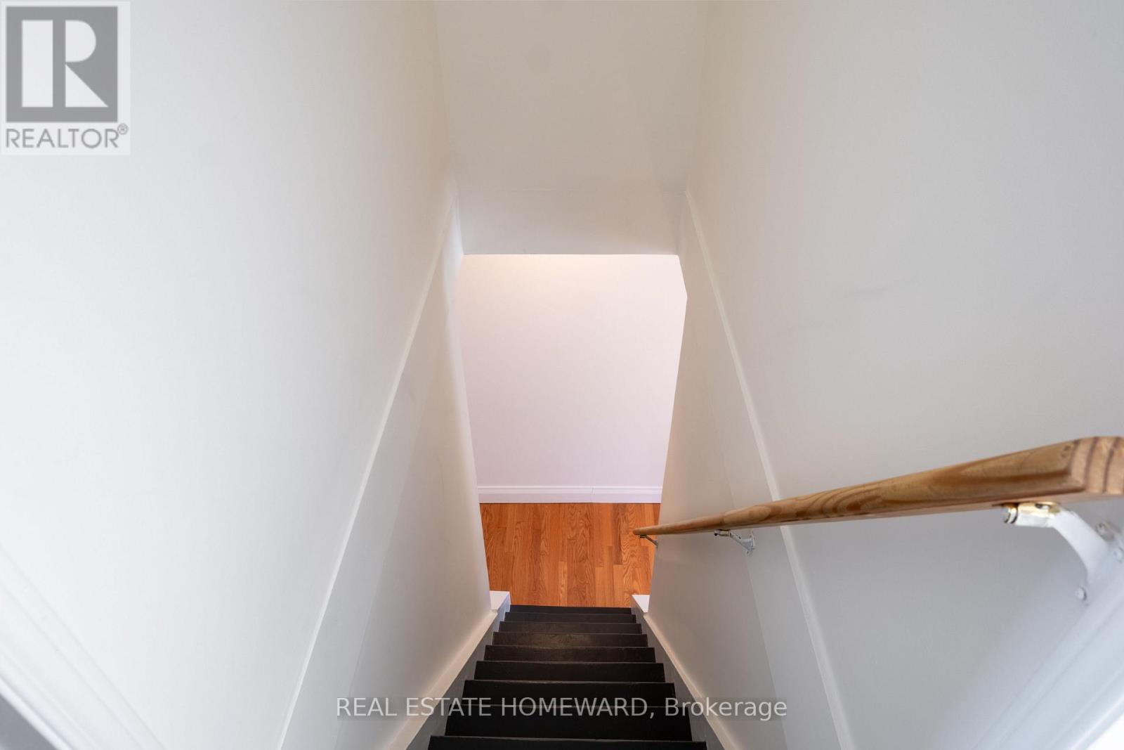 52 Balfour Avenue, Toronto, Ontario  M4C 1T6 - Photo 25 - E13037952