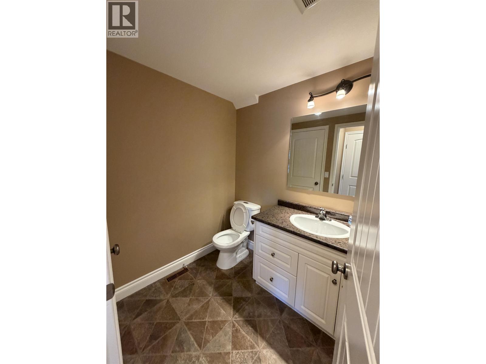 8403 87 Street, Fort St. John, British Columbia  V1J 0H4 - Photo 8 - R3115257