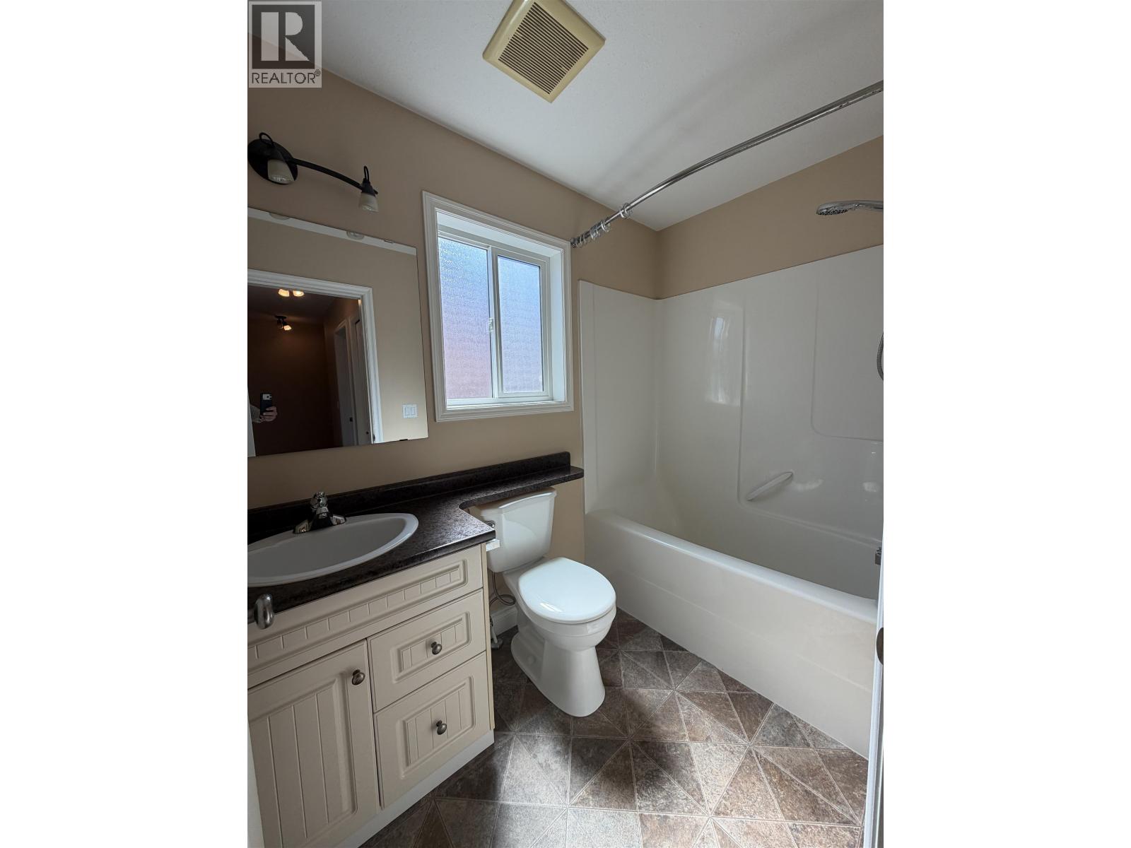 8403 87 Street, Fort St. John, British Columbia  V1J 0H4 - Photo 13 - R3115257