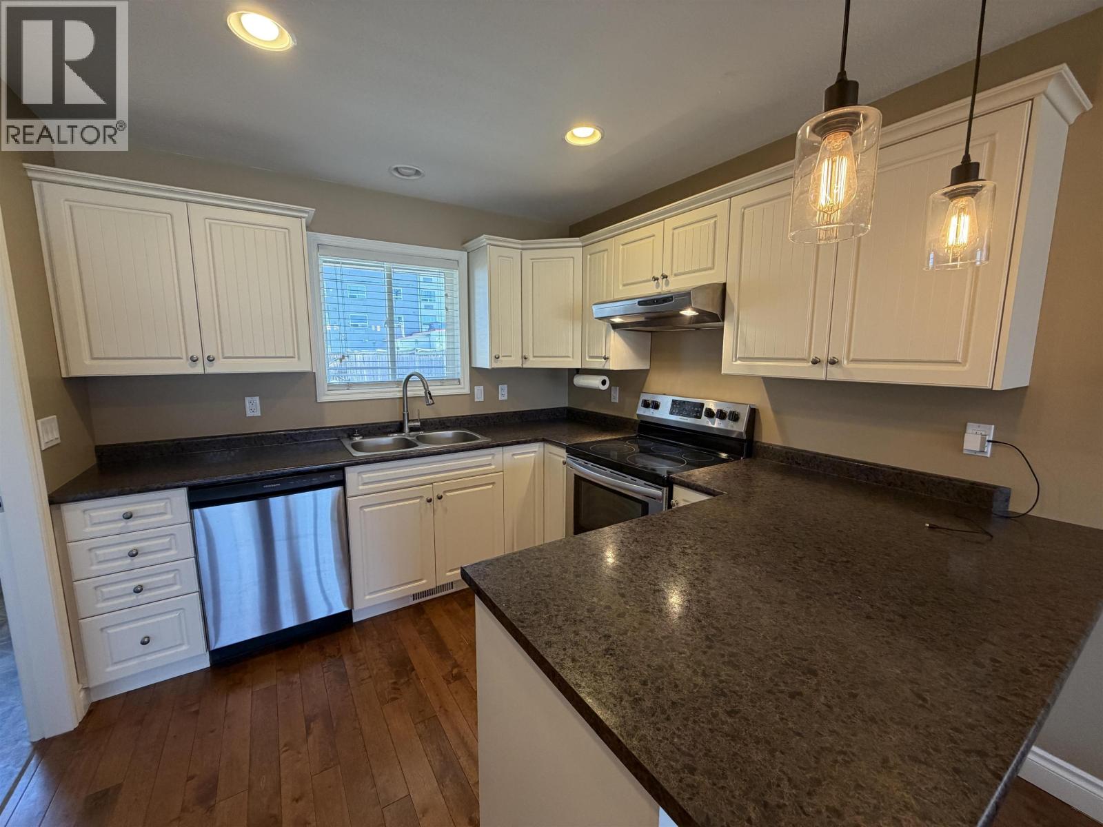 8403 87 Street, Fort St. John, British Columbia  V1J 0H4 - Photo 5 - R3115257