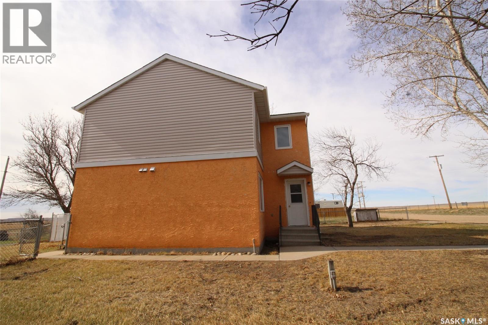 310-320 Railway Avenue W, Val Marie, Saskatchewan  S0N 2T0 - Photo 11 - SK033796