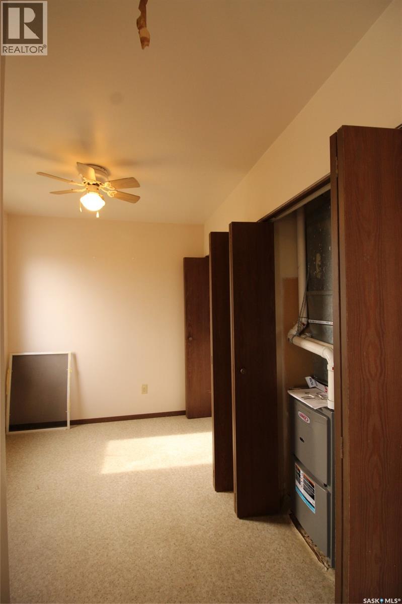 310-320 Railway Avenue W, Val Marie, Saskatchewan  S0N 2T0 - Photo 23 - SK033796